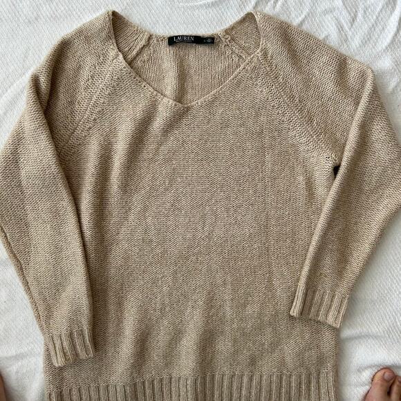 Ralph Lauren Cotton blend Cream and tan  v neck oversized sweater M-L - Picture 4 of 6